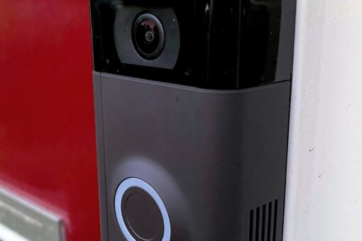 Sonnette vidéo connectée : comment la choisir et l&rsquo;installer sans filmer la rue ni vos voisins