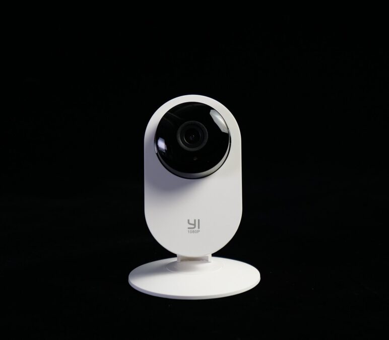 Caméra de surveillance intérieure : ce que dit la loi, où la placer et comment la sécuriser